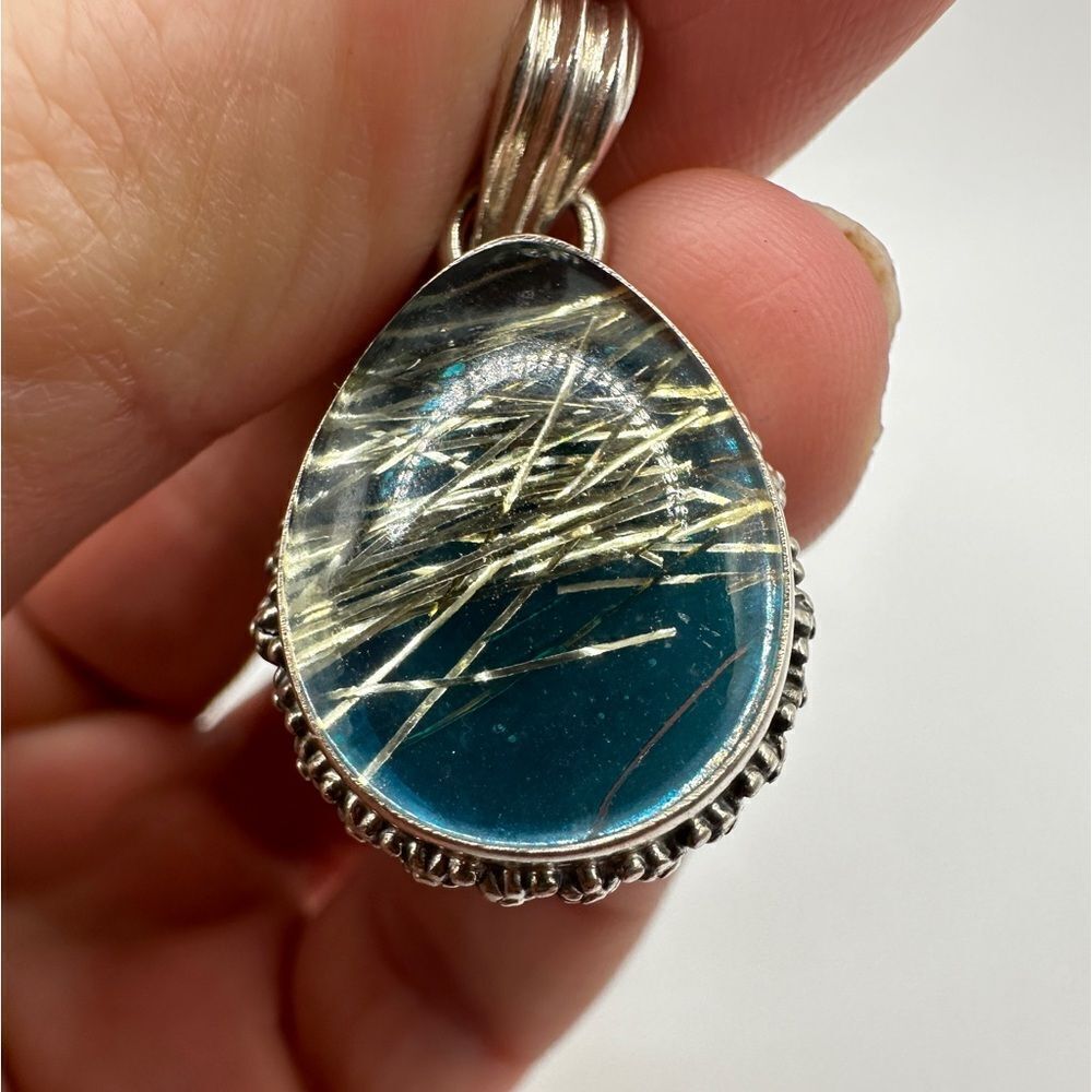 Stunning 15x20mm‎ pear blue dichroic glass and sterling silver pendant! - Picture 3 of 9